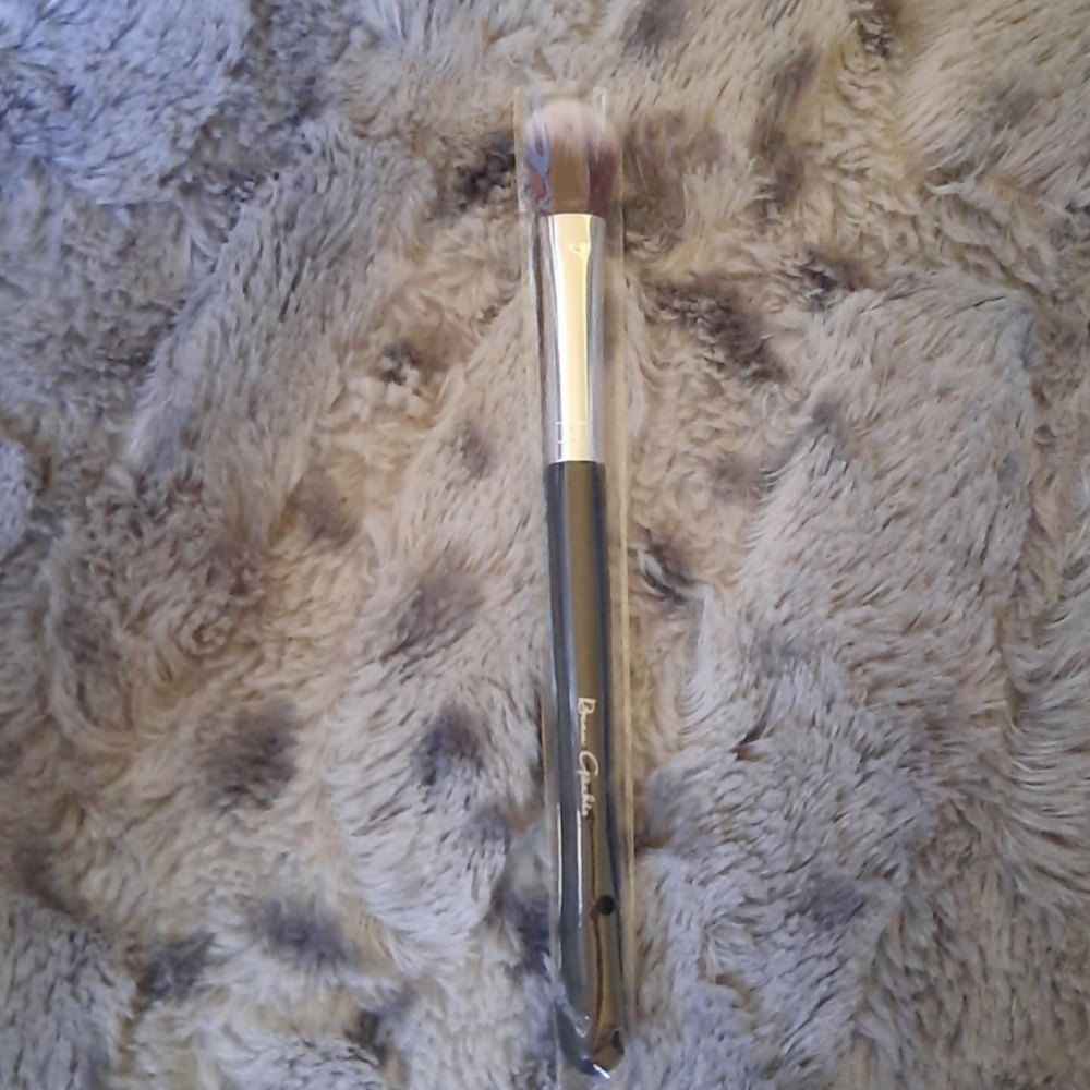 Make up brush